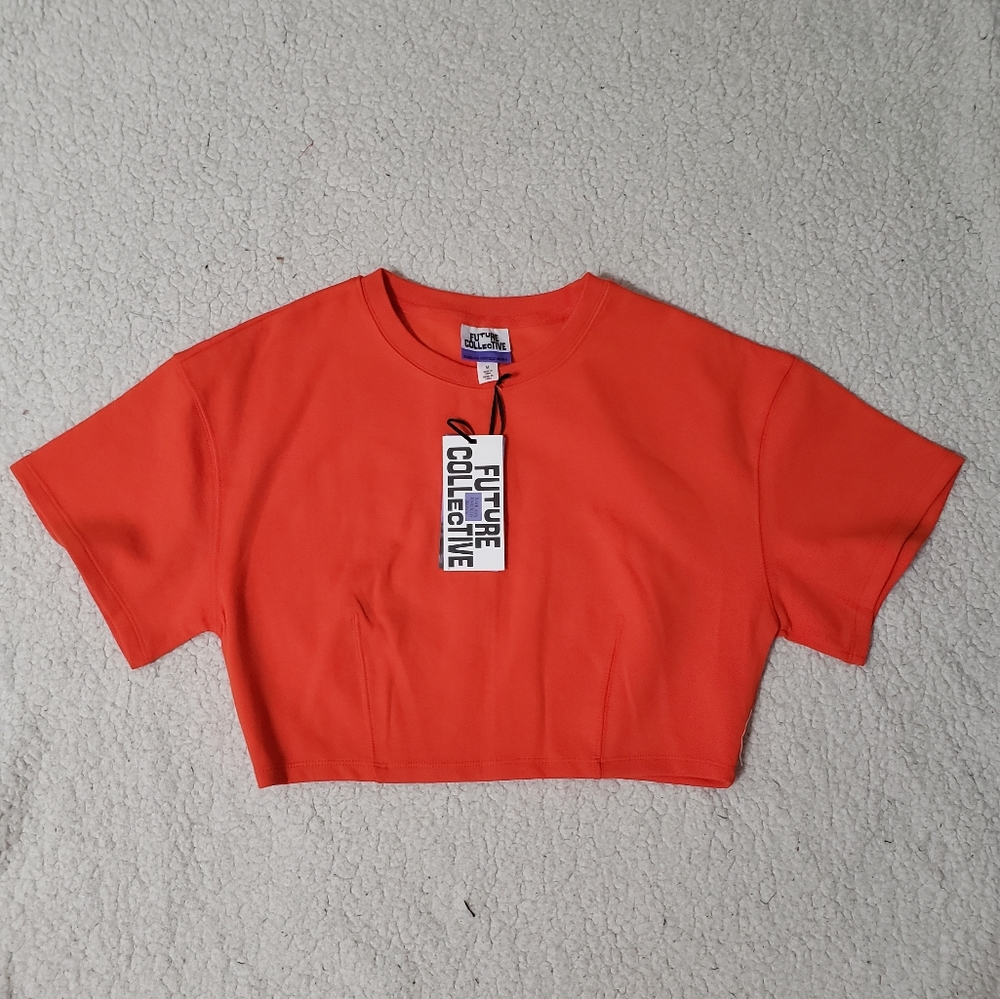 Future Collective with Kahlana Barfield Brown Short Sleeve Boxy Crop T-Shirt - Picture 5 of 12
